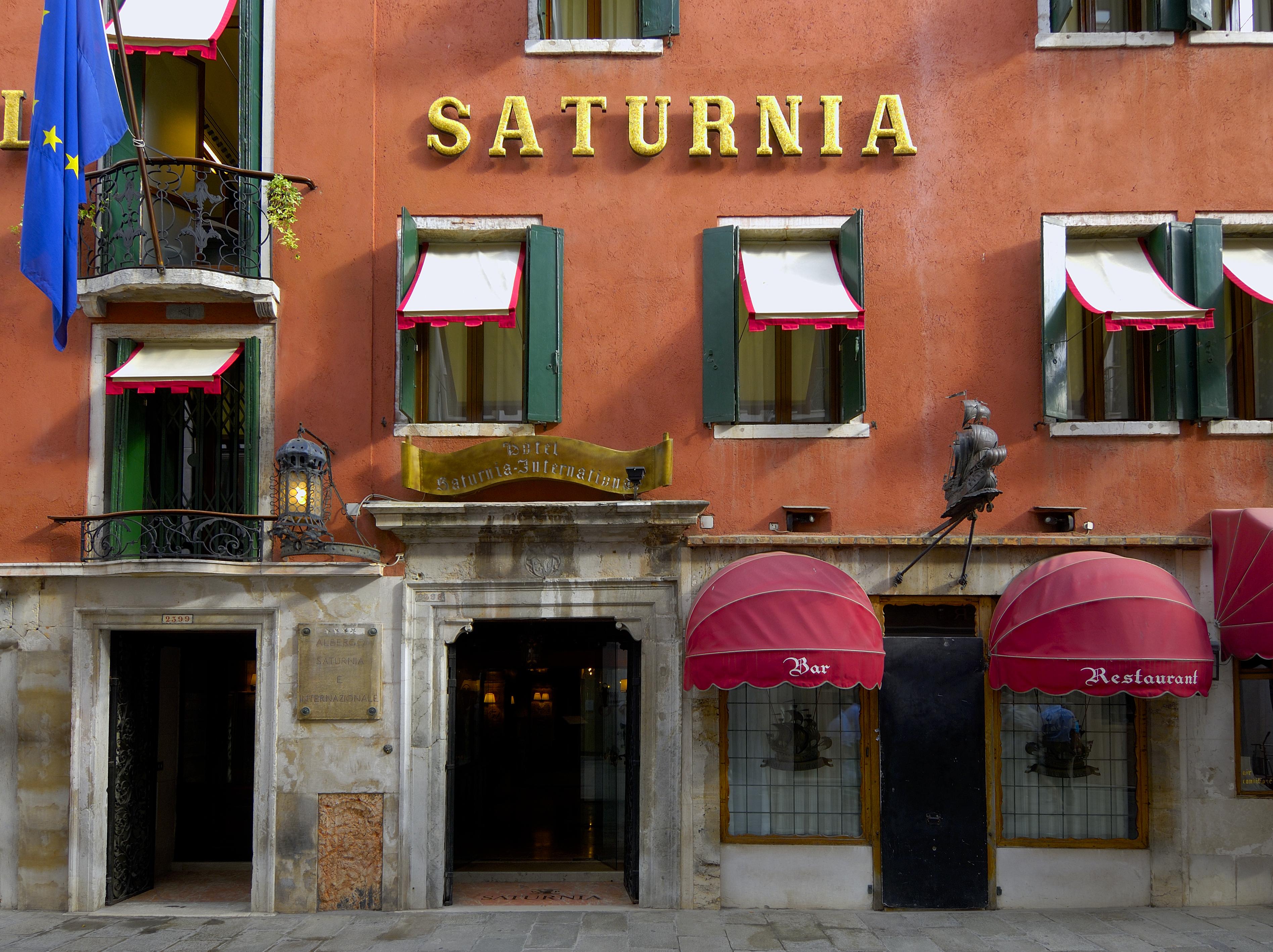 Hotel Saturnia&international